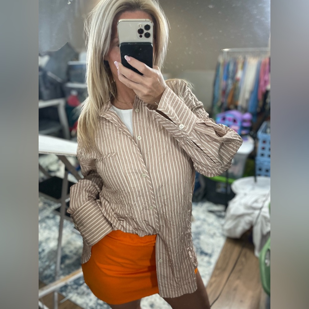 Zara Oversized Button Down Shirt Wrinkle Style Tan Apricot Striped Women’s‎ XS - Picture 4 of 16